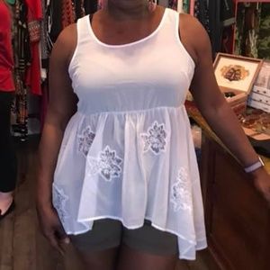 Torrid White sheer floral embroidered tank NEW